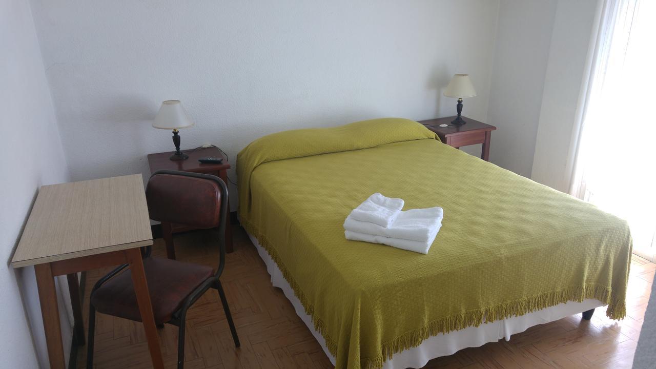 Two-Bedroom Apartment,957479596:JPEG