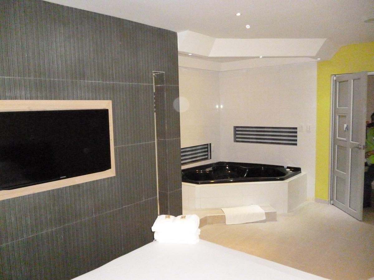 Suite Deluxe con bañera de hidromasaje