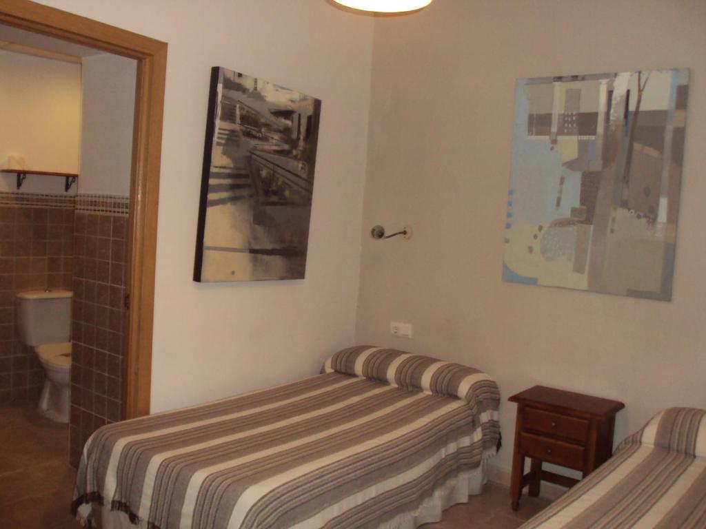 Quadruple Room,64923934:JPEG