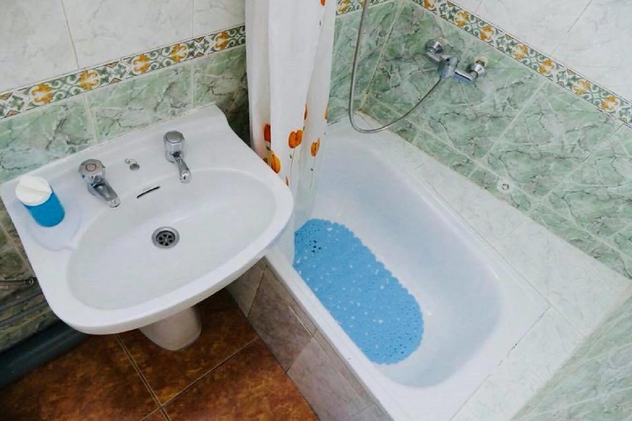 Habitación Individual con baño privado