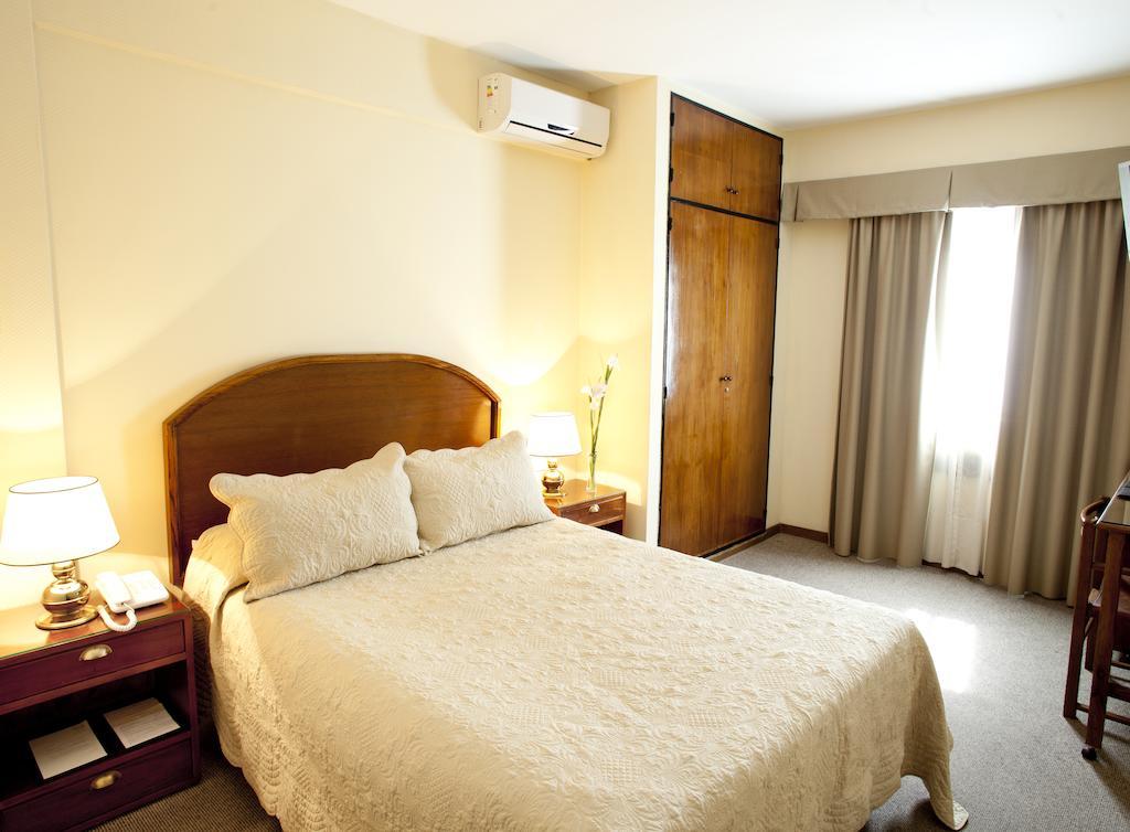 Double or Twin Room,1197117433:JPEG