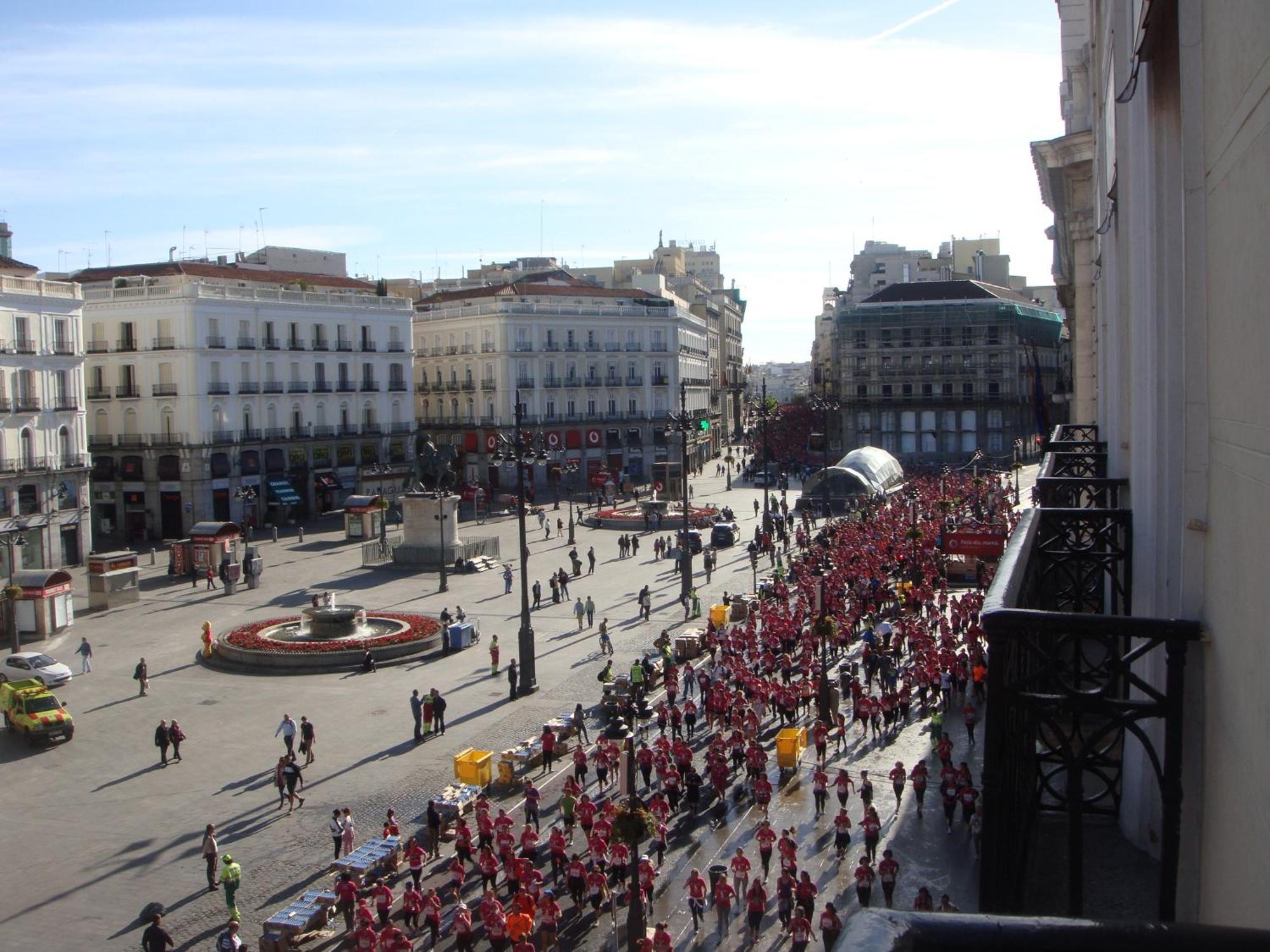 Quadruple Room with Puerta del Sol Views,997776993:JPEG