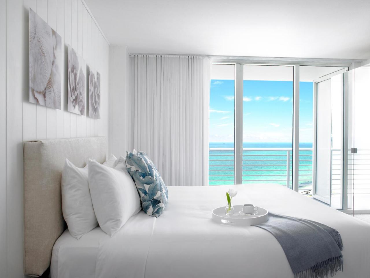 Two-Bedroom Suite Ocean Front View,724753756:JPEG