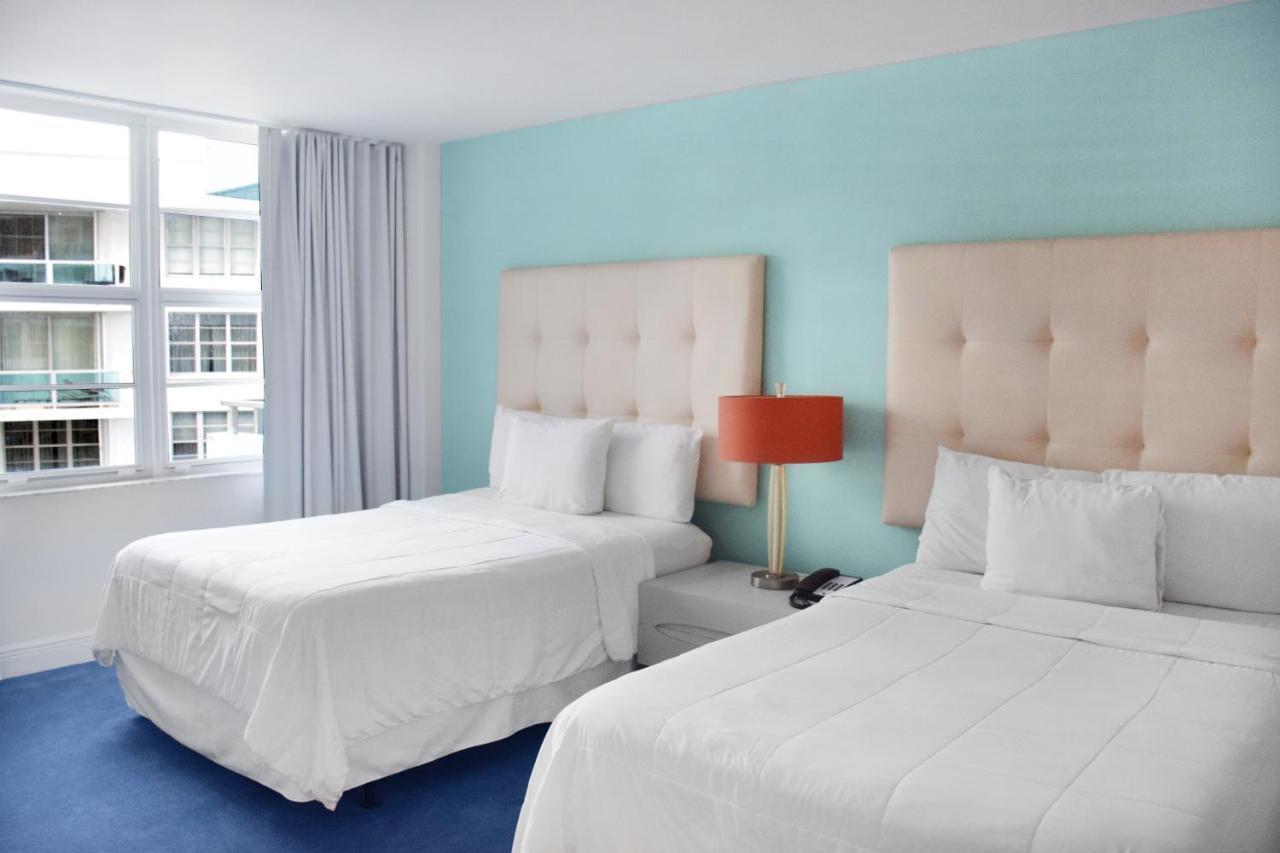 Suite Deluxe de 2 dormitorios con 2 baños, cocina y vistas a la ciudad