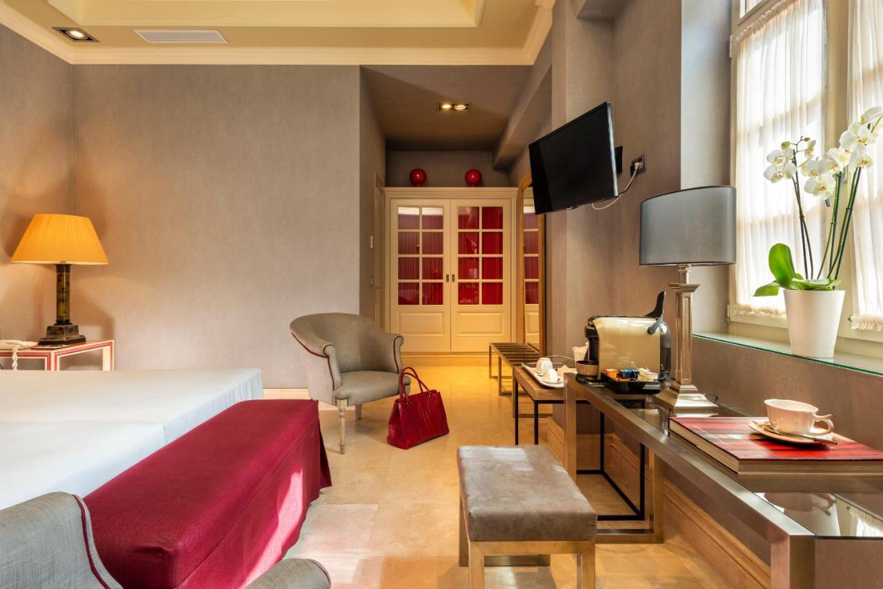 Superior Double Room,766549201:JPEG