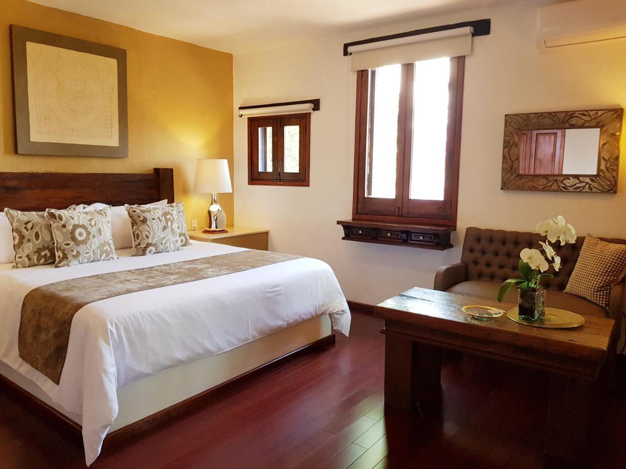 Suite con bañera de hidromasaje - Cama extragrande
