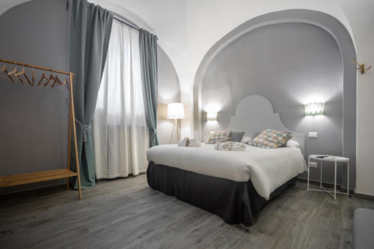 Double Room,769136044:JPEG