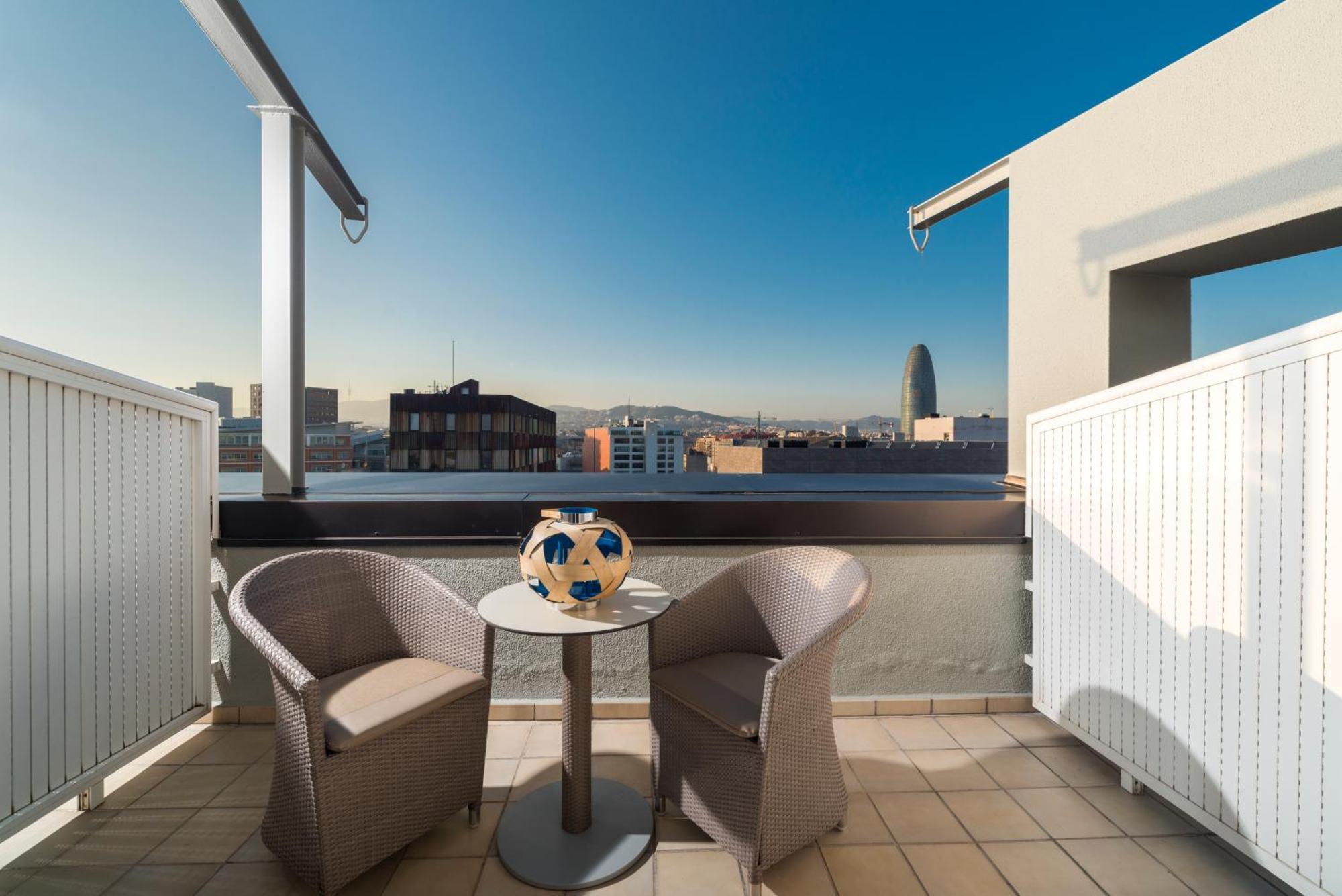Habitación Doble Deluxe con balcón y acceso al spa