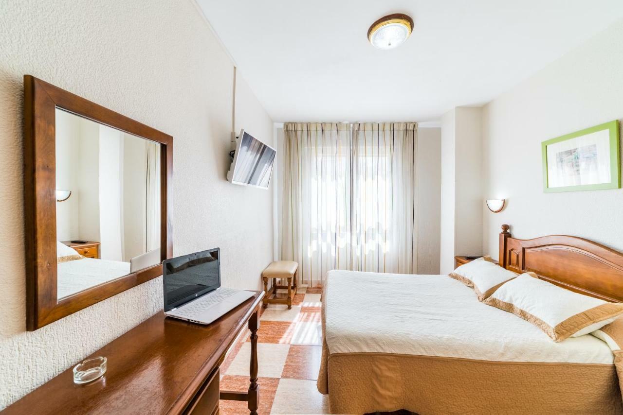 Double or Twin Room,1207753882:JPEG