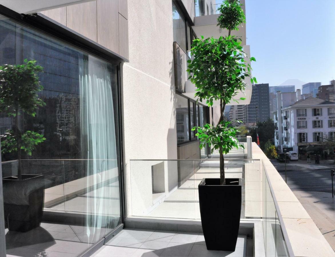 Apartamento de 2 dormitorios con balcón