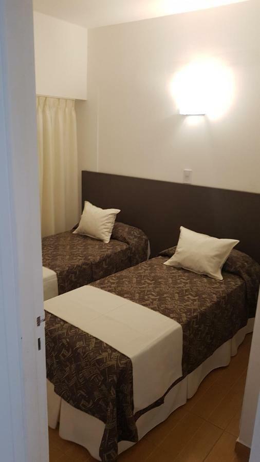 Twin Room,805887759:JPEG