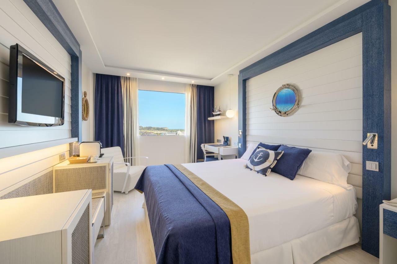 Deluxe Double or Twin Room Sea View,1431764998:JPEG