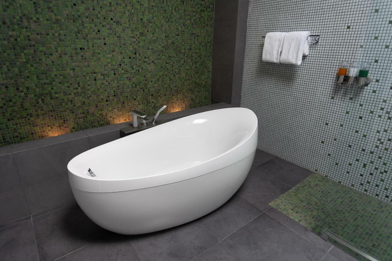 Suite Deluxe con bañera
