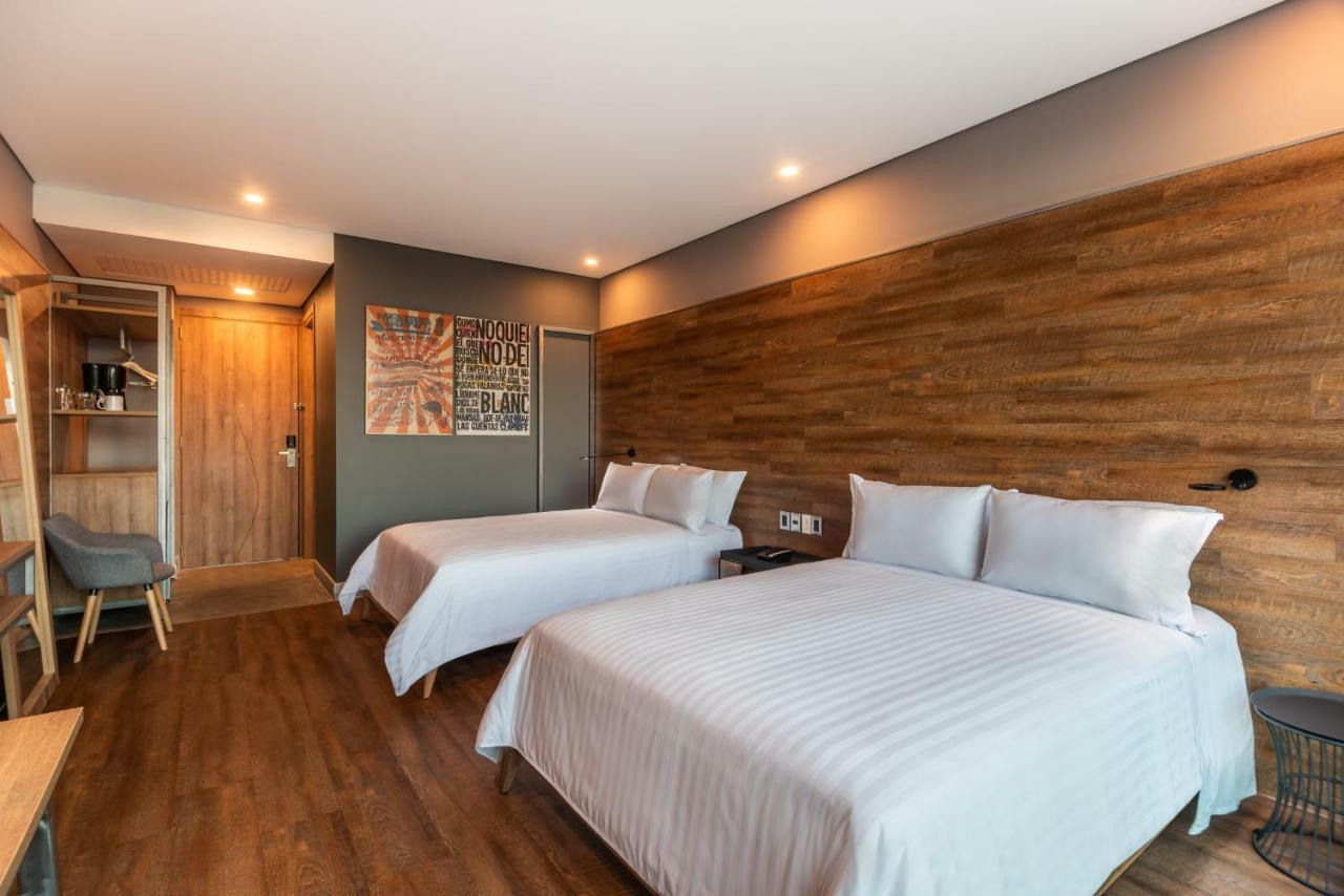 Double Room with Two Double Beds,832299293:JPEG