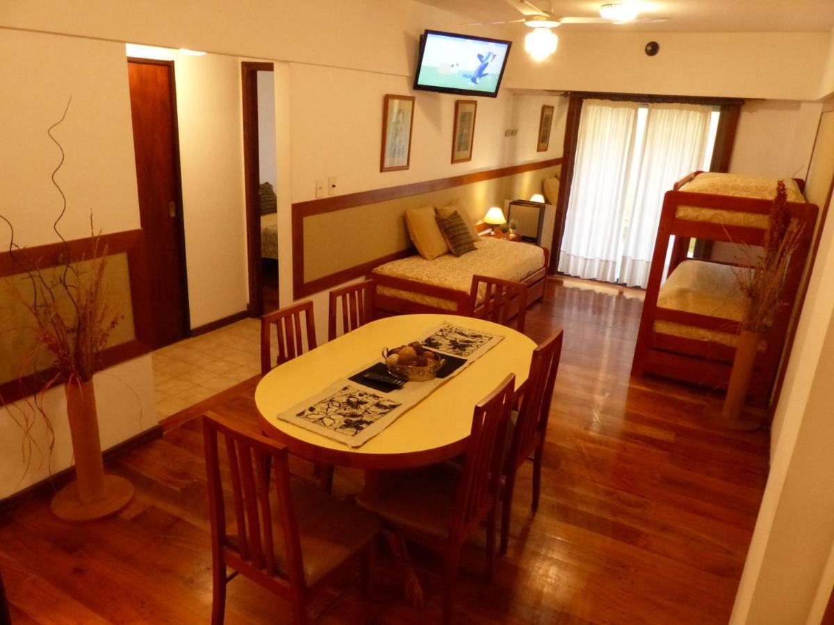 Apartamento con balcón
