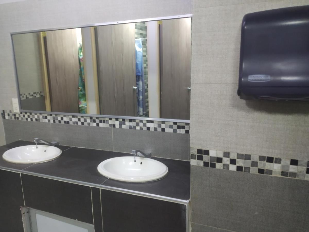 Habitación Doble Estándar con baño compartido