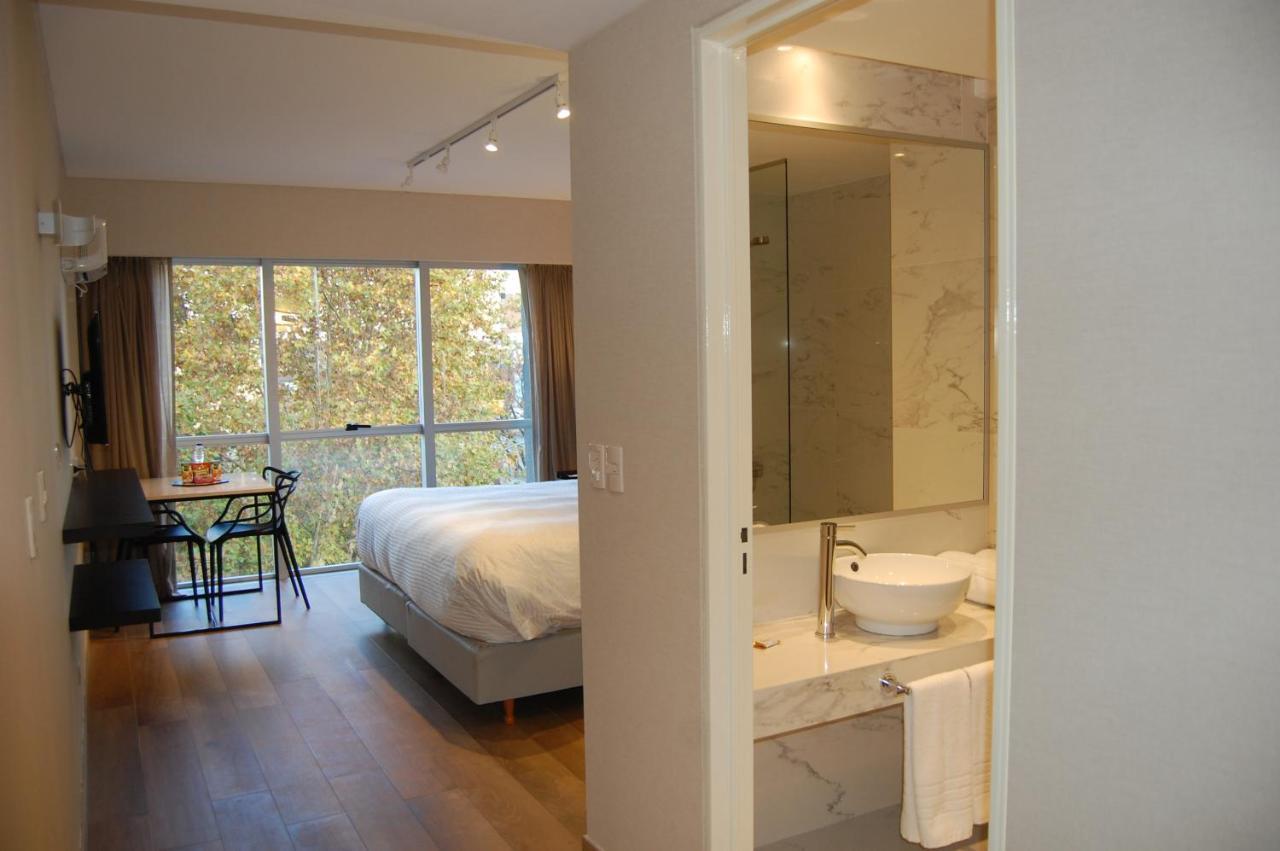 Standard Double or Twin Room,756764740:JPEG