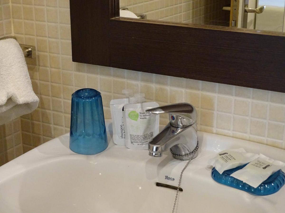 Habitación Doble Pequeña