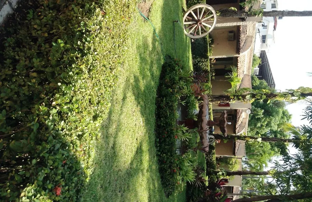 Sands Acapulco Hotel & Bungalows-1