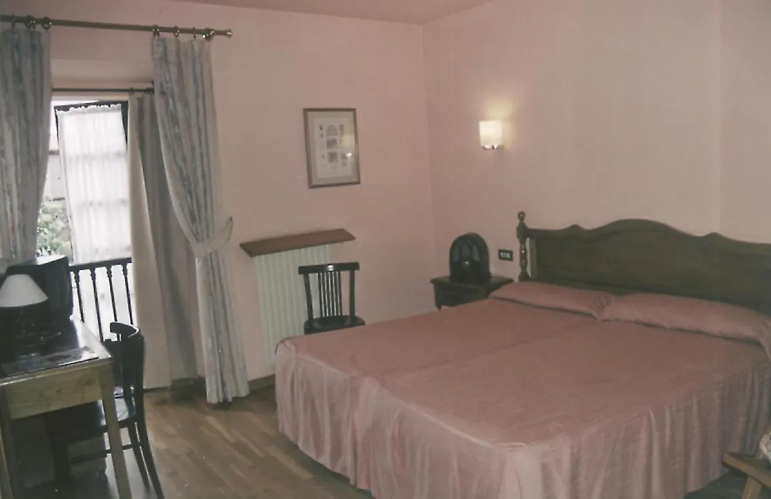La Casona de Jovellanos-1