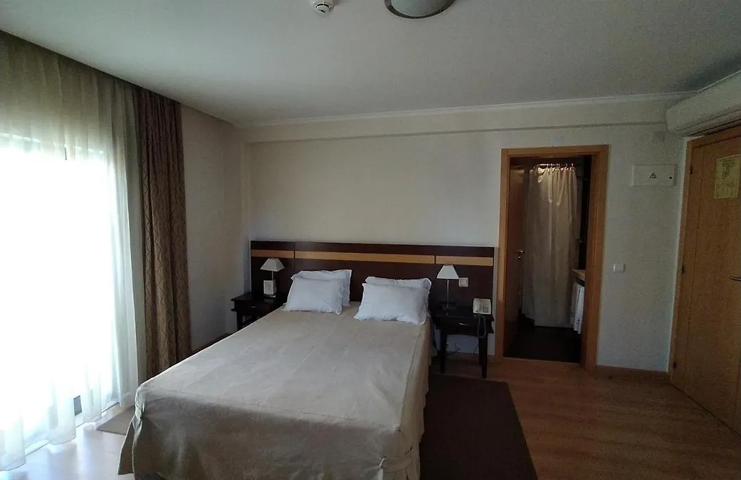 Hotel Santo Condestavel-1
