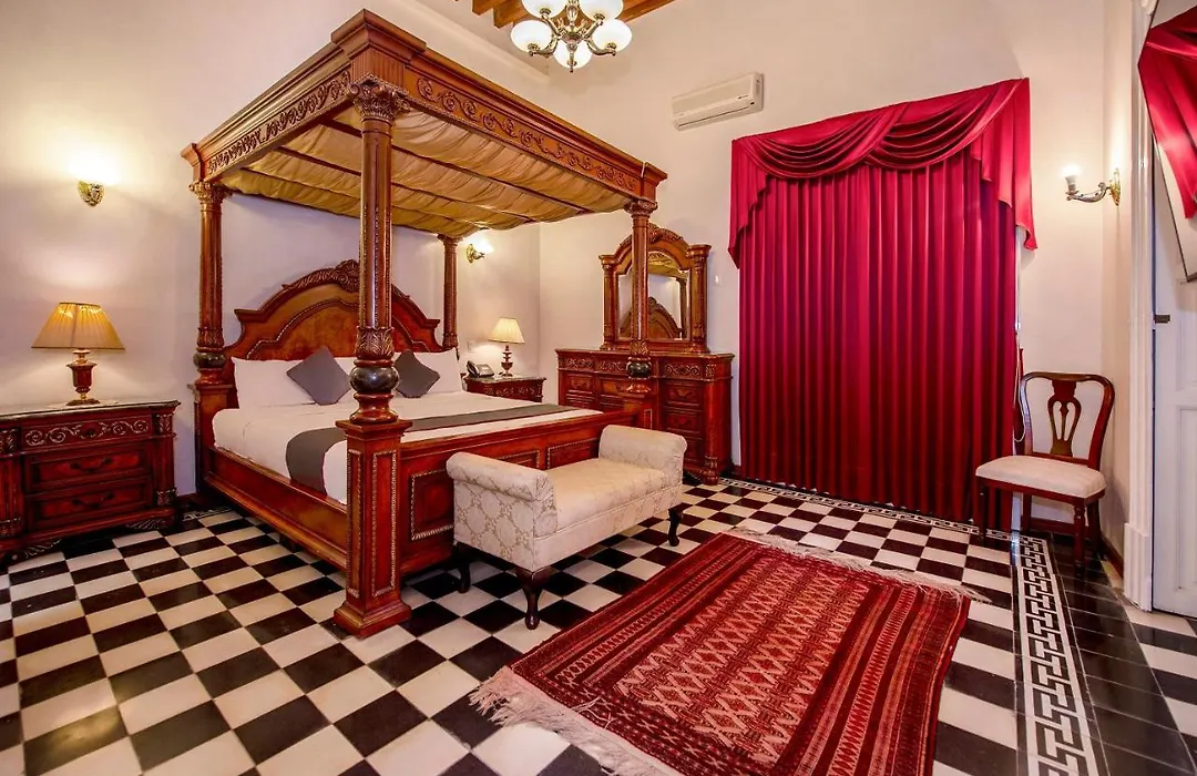 Hotel Senorial-1