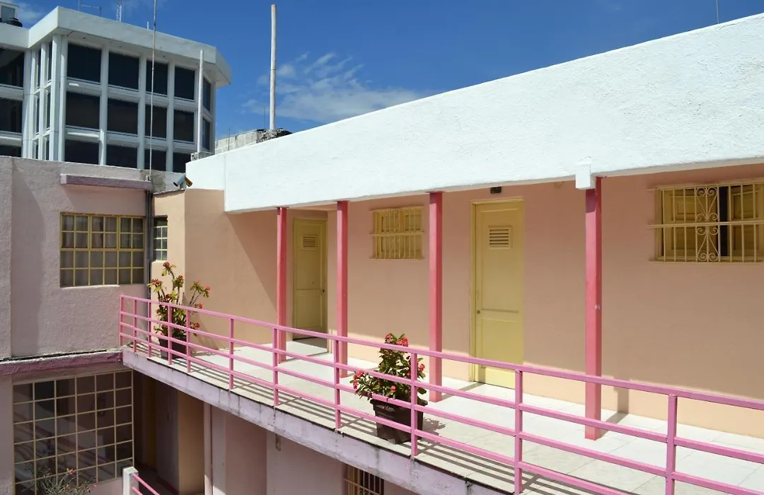 Hotel Maya-1