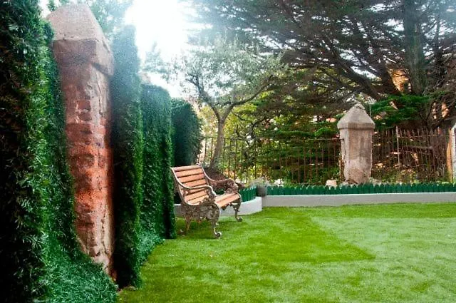 Hostal Jardin Secreto-1