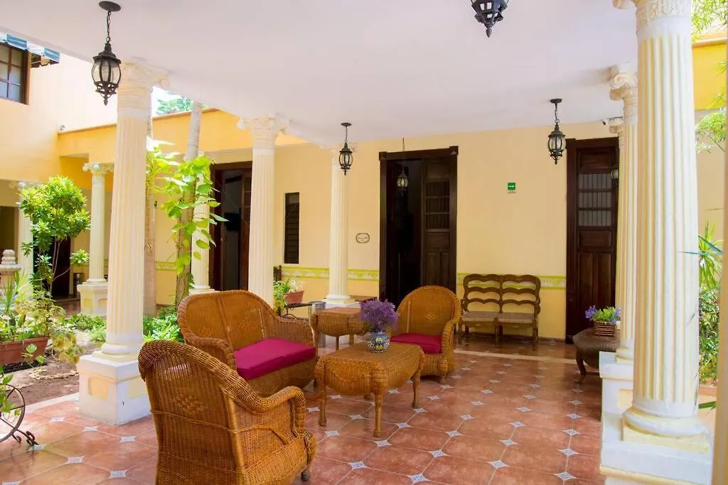 Casa De Las Columnas Una Experiencia De Otra Epoca-1