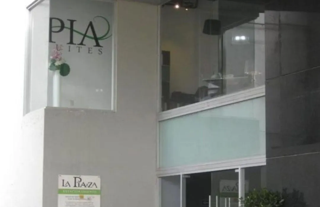 Pia Suites-1
