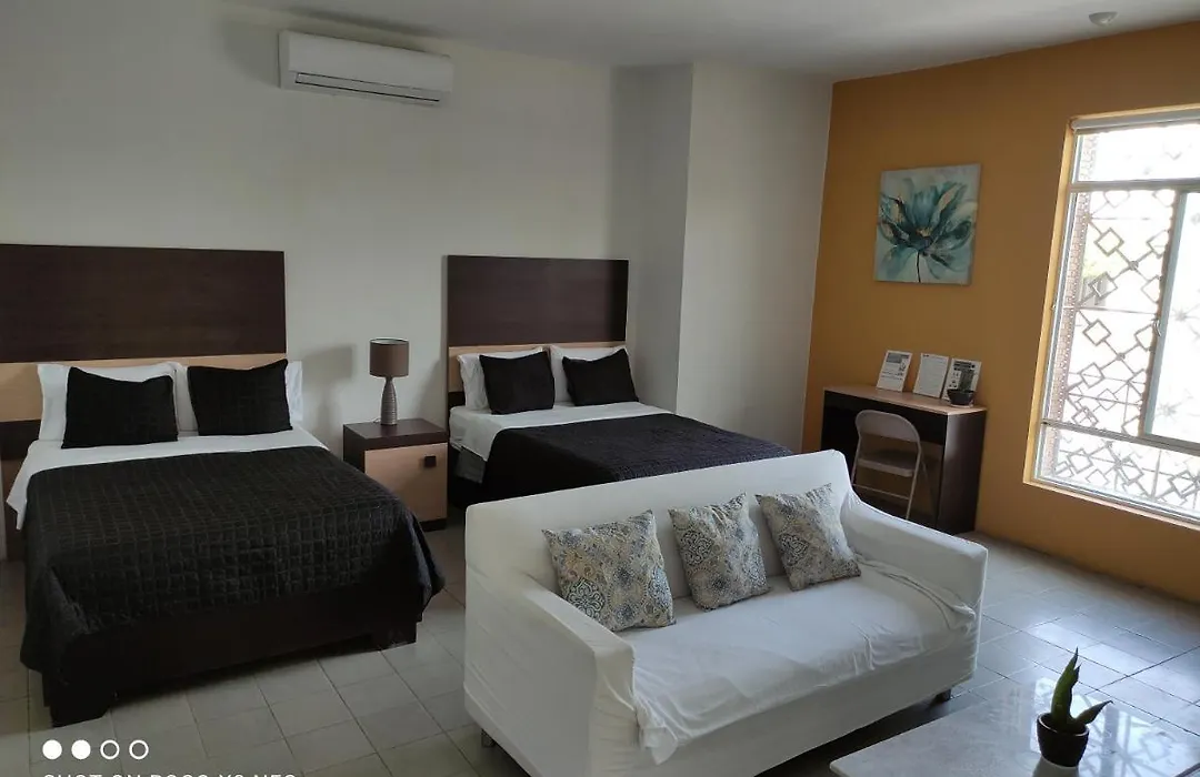Hotel del Bosque-1