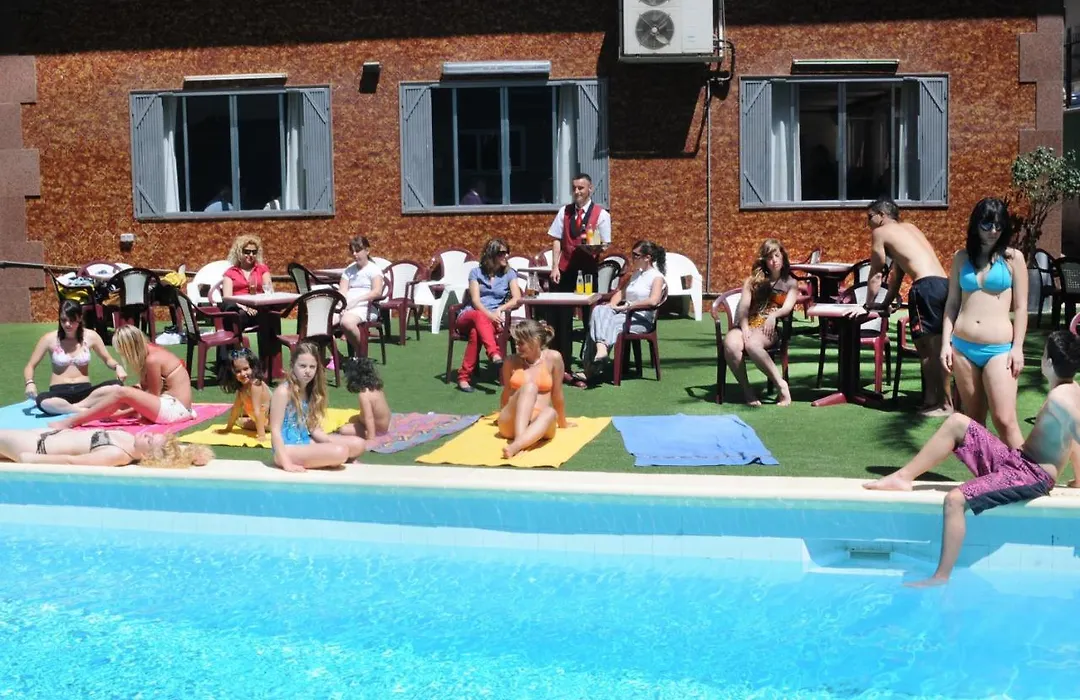 Hotel Rambla-1