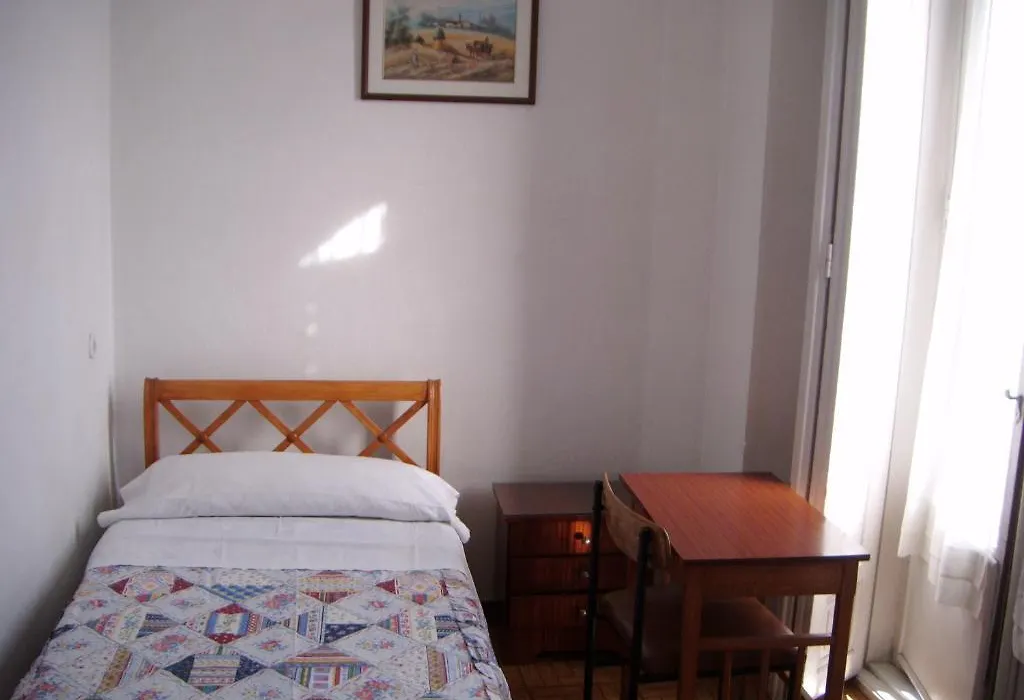 Hostal Tudescos-1