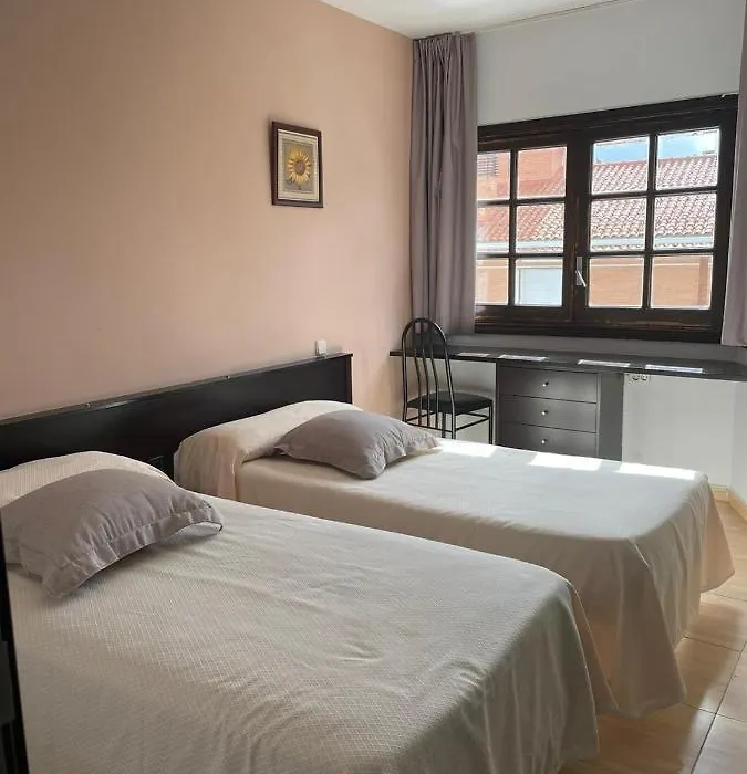 Hostal Asador Julian-1