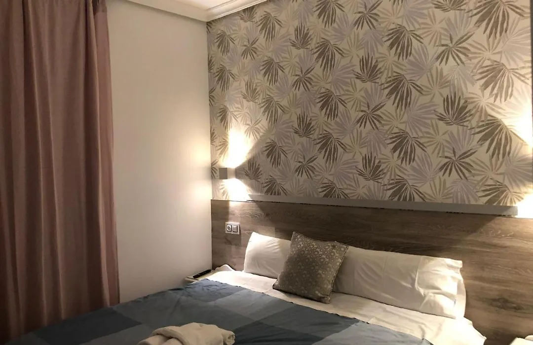 Hostal Alfaro-1