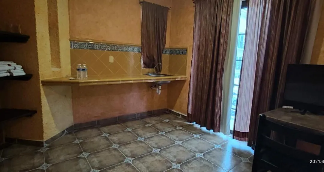 Alux Rooms-1