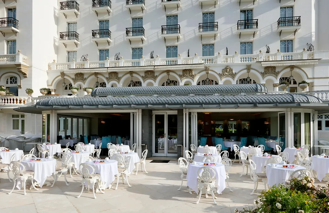 Eurostars Hotel Real-1
