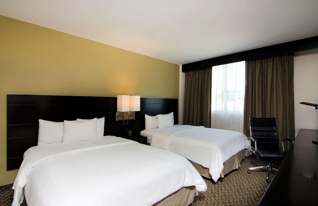 Doubletree By Hilton Queretaro-1