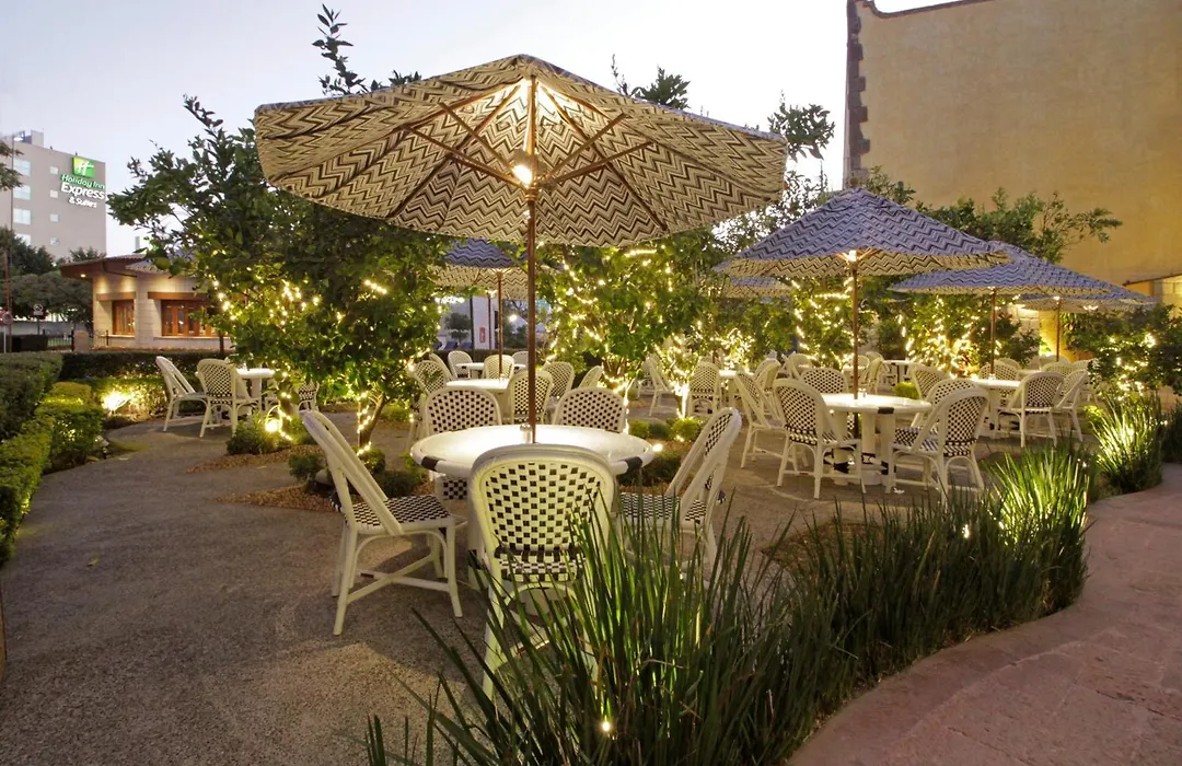 Holiday Inn Express & Suites Queretaro By Ihg-1