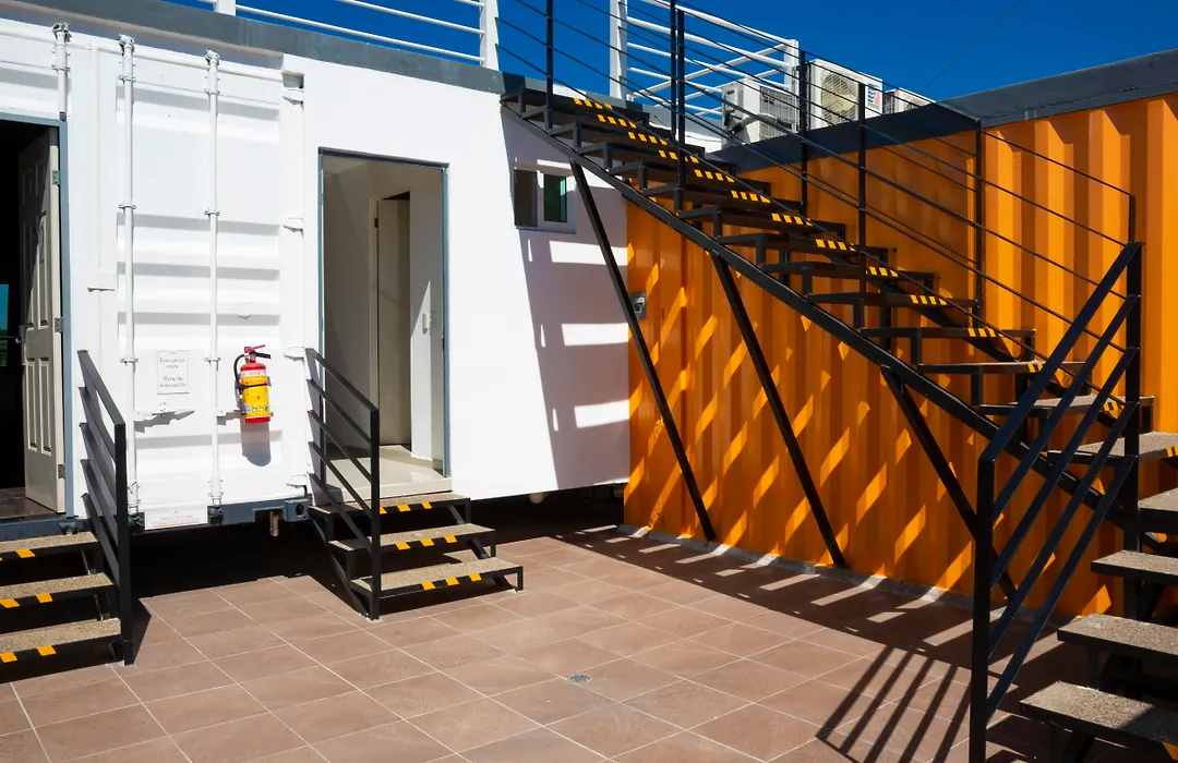 Container Inn Hotel Aeropuerto-1