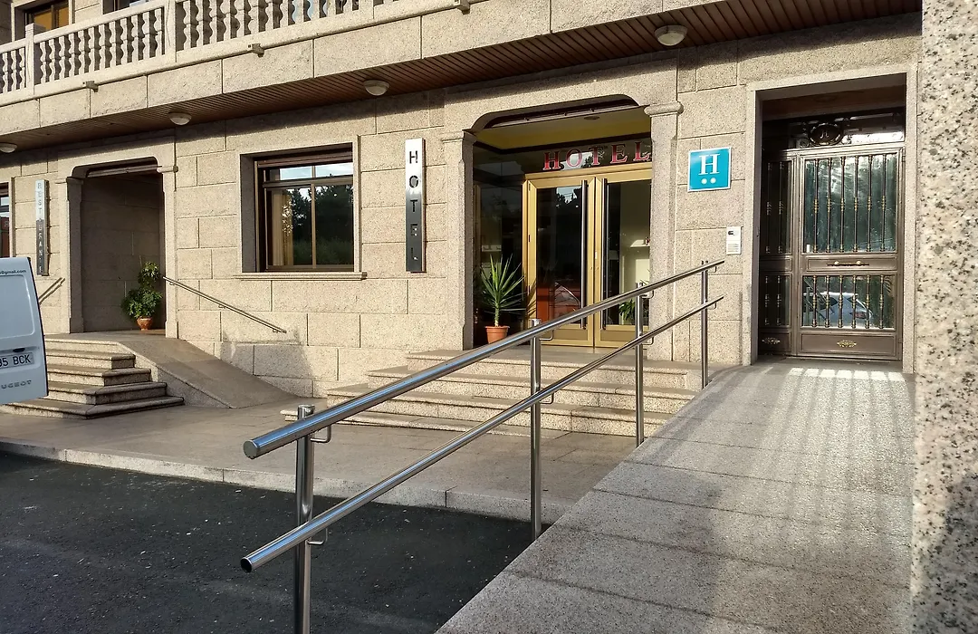 Hotel Avión Vigo-1
