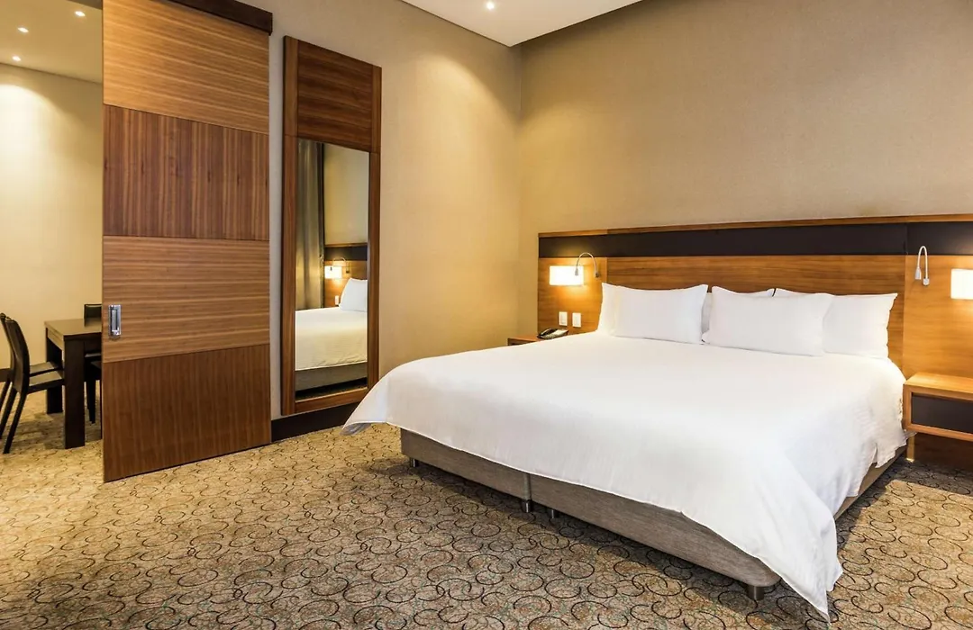 DoubleTree by Hilton Bogota Parque 93-1