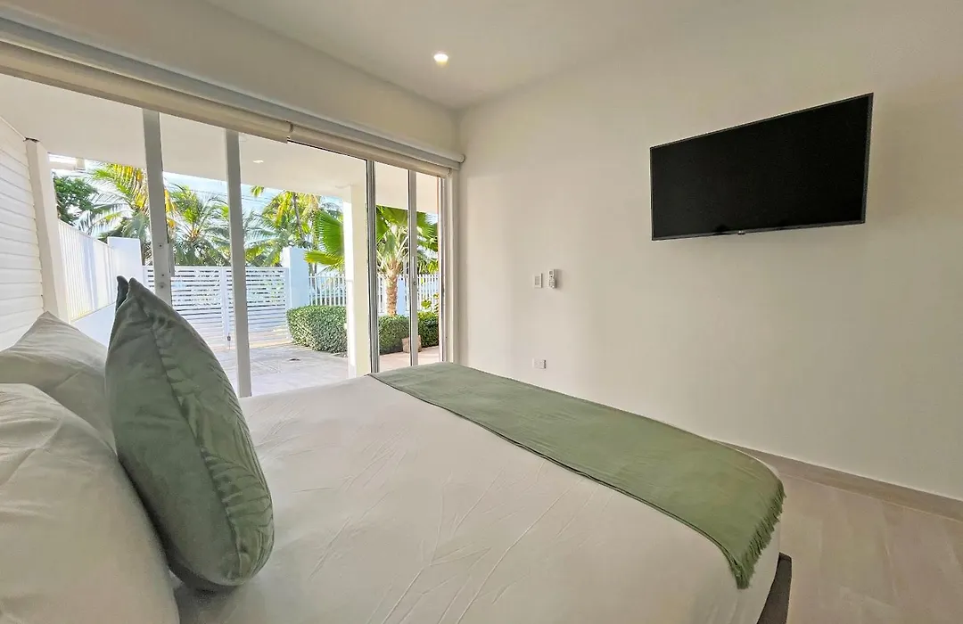 Zaba Beach House-1