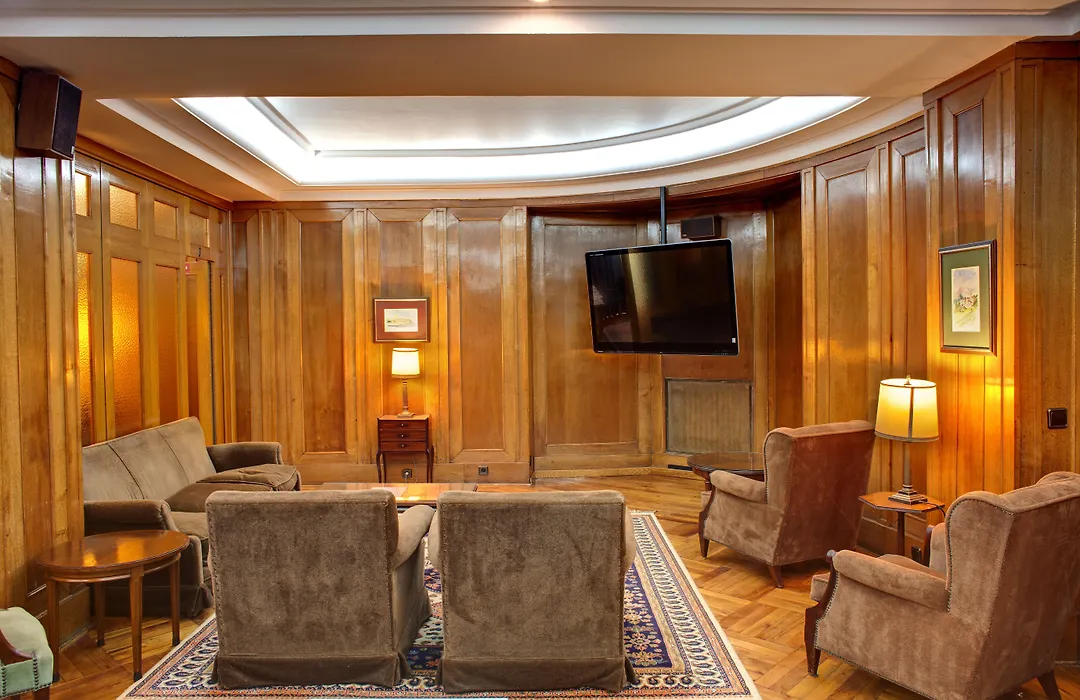 Hotel Hernán Cortés-1