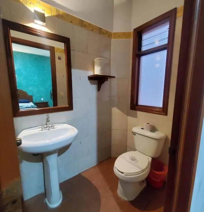 Hotel del aguila-1