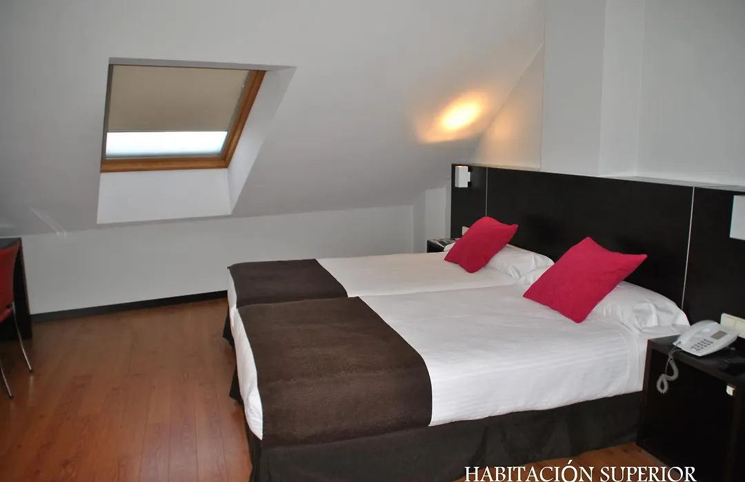 Hotel Junquera-1