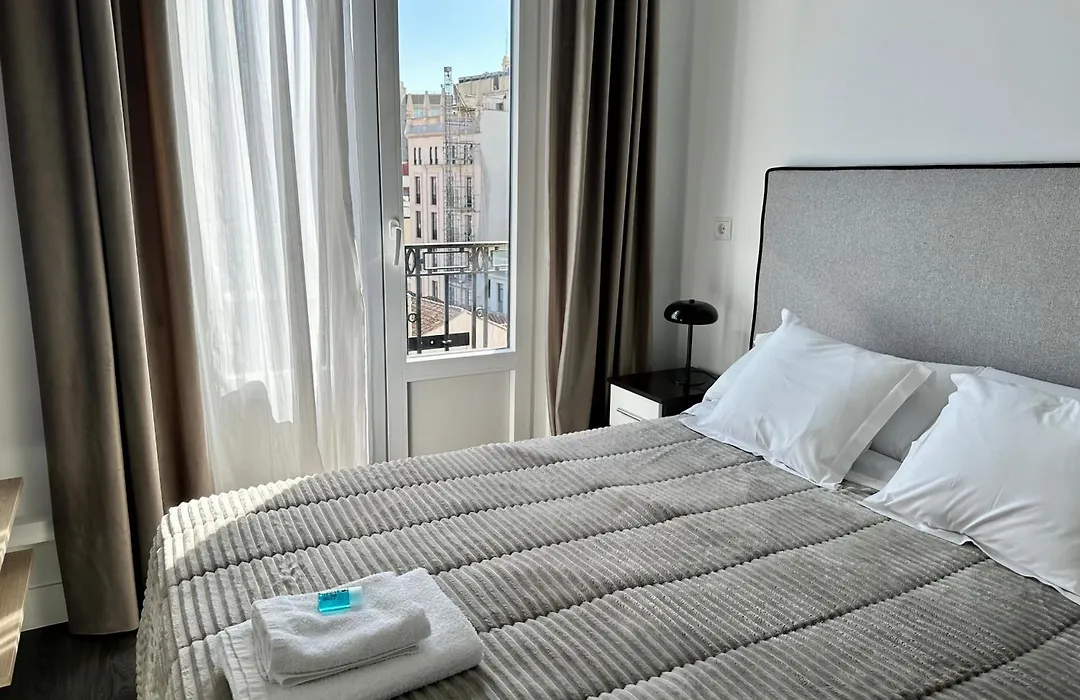 Hostal Besaya-1