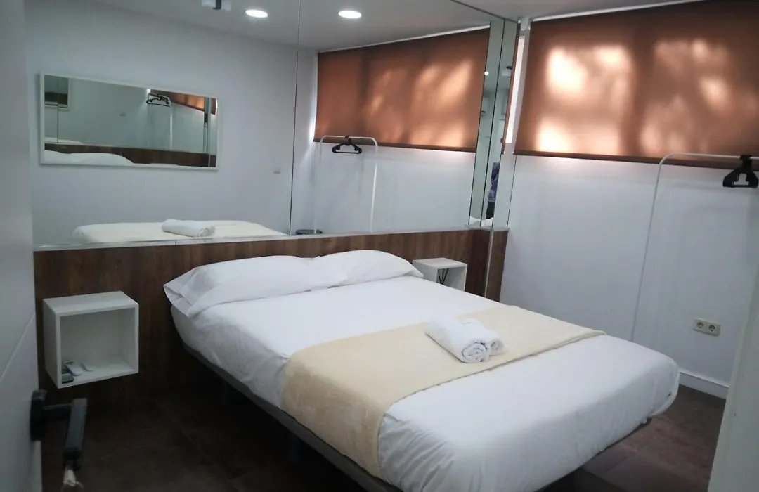 Dreams Low Cost-1