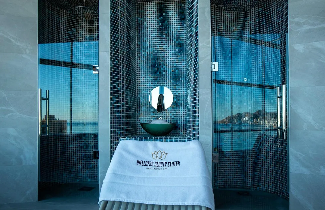 Gran Hotel Bali & Spa-1