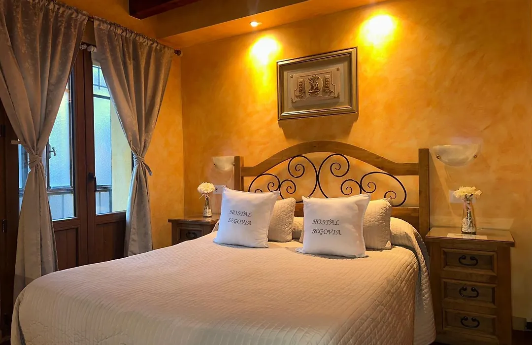 Hostal Segovia Adults Only-1